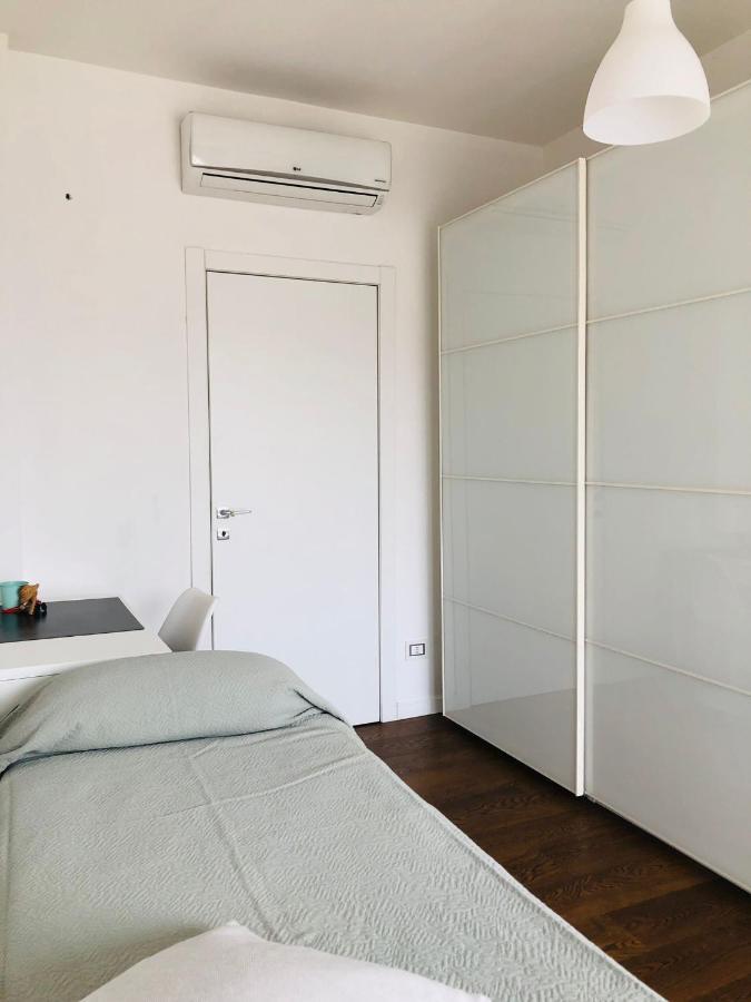 Morivione Apartment - Bocconi Free Parking Milan Exterior photo